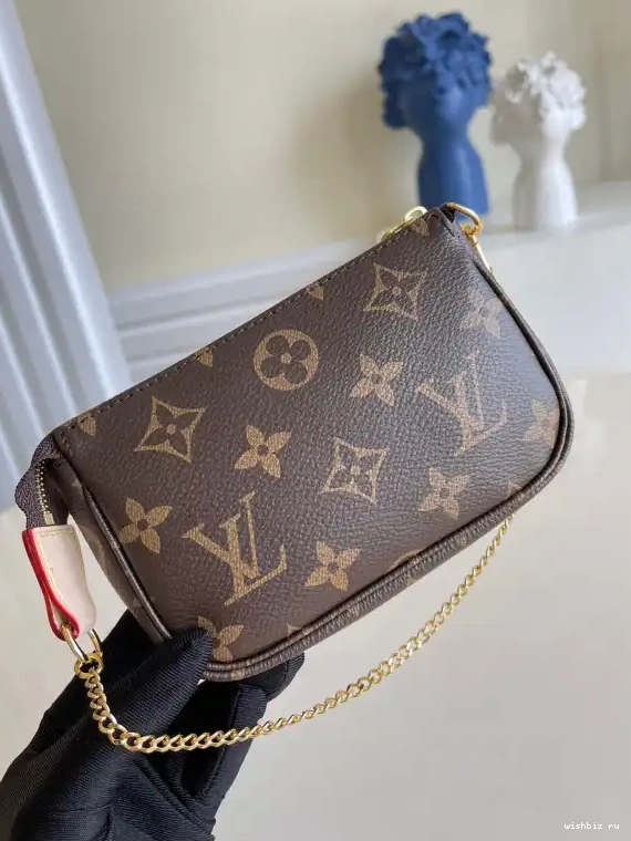 WIS POCHETTE VUITTON LOUIS MINI ACCESSOIRES 0624